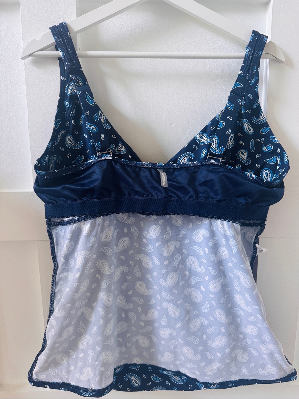 Lands' End Navy and White Swim Tankini Top with Paisley Accents - 14D - Picture 10 of 13